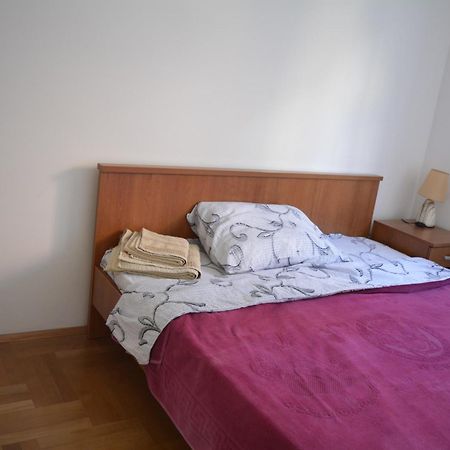 Apartman Pirot Exterior photo